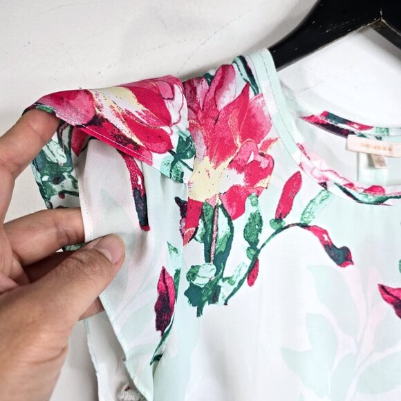 Skies Are Blue Galice Green Floral Tulip Sleeve Blouse - Picture 3 of 7